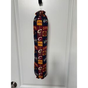 Handmade Plastic Bag Holder- Cleveland cavaliers